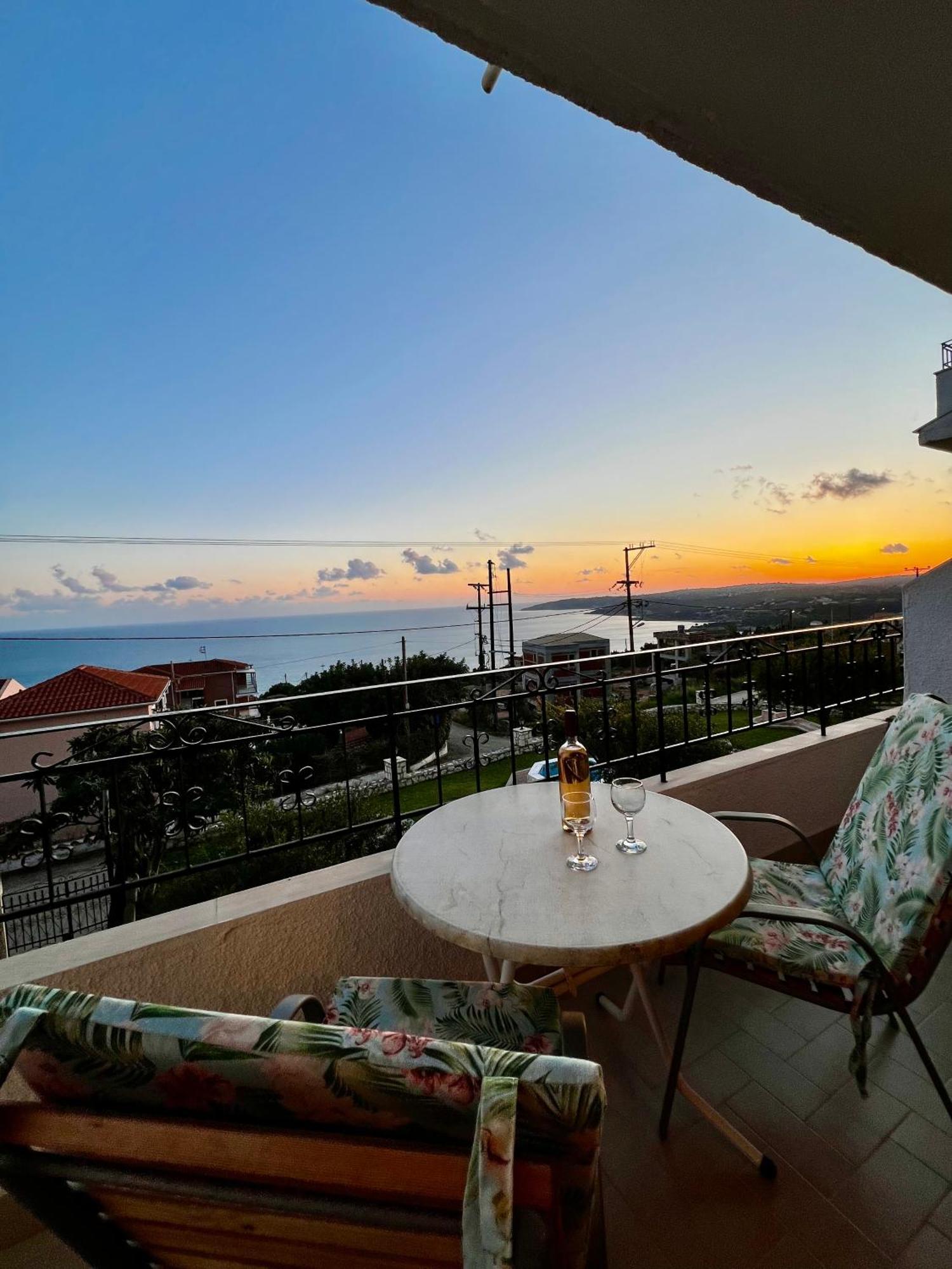 Ocean Front Studios 77 ลูร์ดฮาตา ภายนอก รูปภาพ