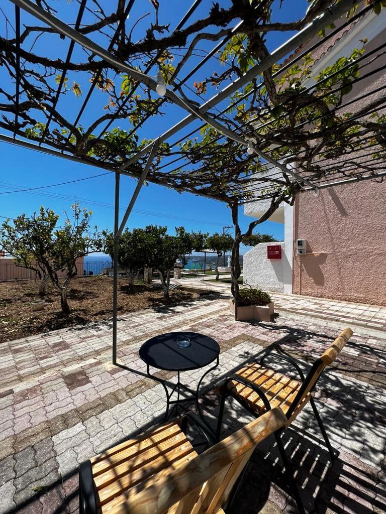 Ocean Front Studios 77 ลูร์ดฮาตา ภายนอก รูปภาพ